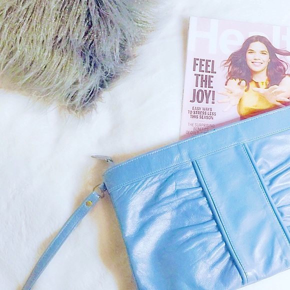 🥳HP: Sky Blue Leather Wristlets Zipper w/Ribbed Decor Vintage Bag - Picture 5 of 14